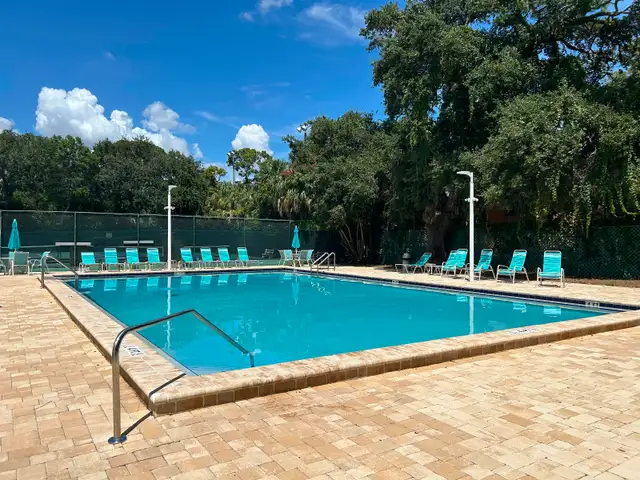 2bdr Condo in St. Pete, Florida, in Florida in Canada - Image 5