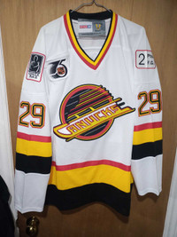 1991 Gino Odjcik Vancouver Canucks NHL ccm jersey size xl new