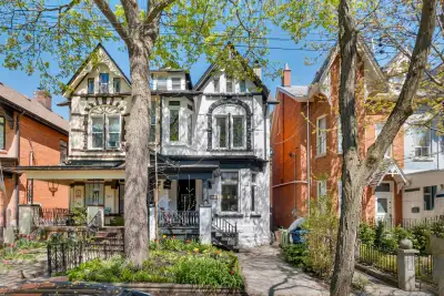 Charming Furnished 2-Bedroom Suite in the Heart of Little Italy