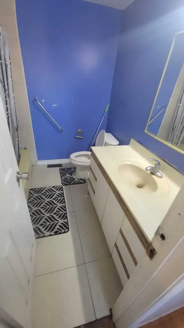 Room  for rent Private & sharing Scarborough in Room Rentals & Roommates in City of Toronto - Image 11