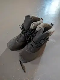 Sorel Winter Boots - Size 10