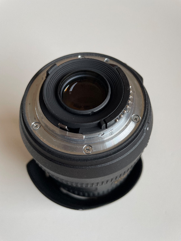 Objectif Nikon NIKKOR AF-S DX 16-85mm f/3.5-5.6 VR dans Appareils photo et caméras  à Ville de Montréal - Image 3