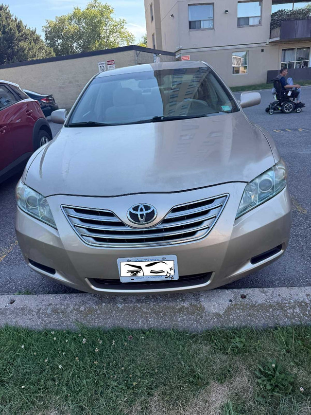 Toyota Camry Hybrid in Cars & Trucks in City of Toronto