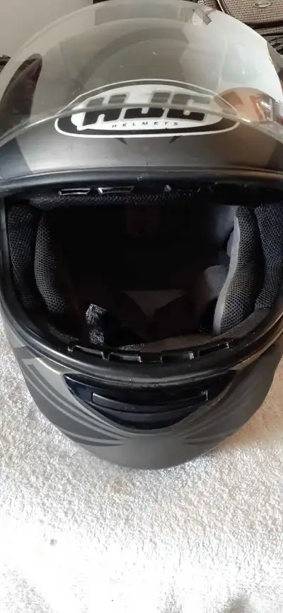 HJC Animus full face Helmet used for sale $50. Size is 7¹/⁸ 7¼ 58cm M. I will add a beautiful pair o...