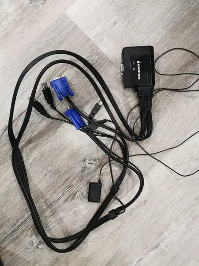 Iogear 2 port USB Kvm Switch, View more