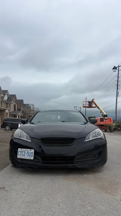 2010 Genesis Coupe 2.0t *CRANK BUT NO START, NEEDS NEW FUEL PUMP* *SELLING AS IS* Selling my 6spd ma...