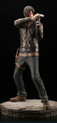 Leon S. Kennedy ArtFX Kotobukiya Statue