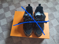 Authentic LV shoes size 6