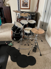 Yamaha DP series drum kit
