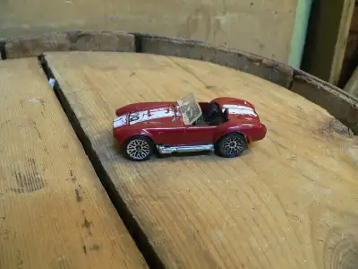 plusieurs auto hotwheels vintage de collection a différent prix photo 1 cobra # 6798.12 hotwheel cir...