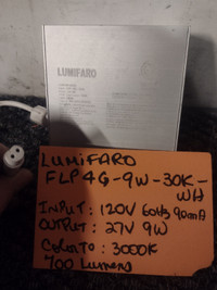 LUMIFARO FLP4G-9W-30K-WH LED Driver 120V à 27V 9W