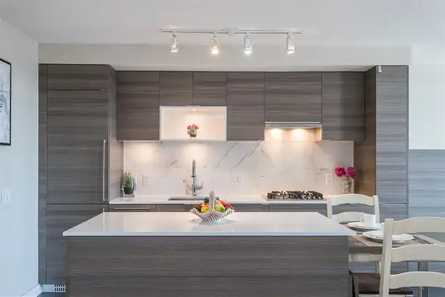 Amazing 1 bedroom in 20th floor in Long Term Rentals in Burnaby/New Westminster - Image 6