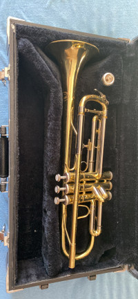 Jupiter Trumpet with case and mouthpiece.
