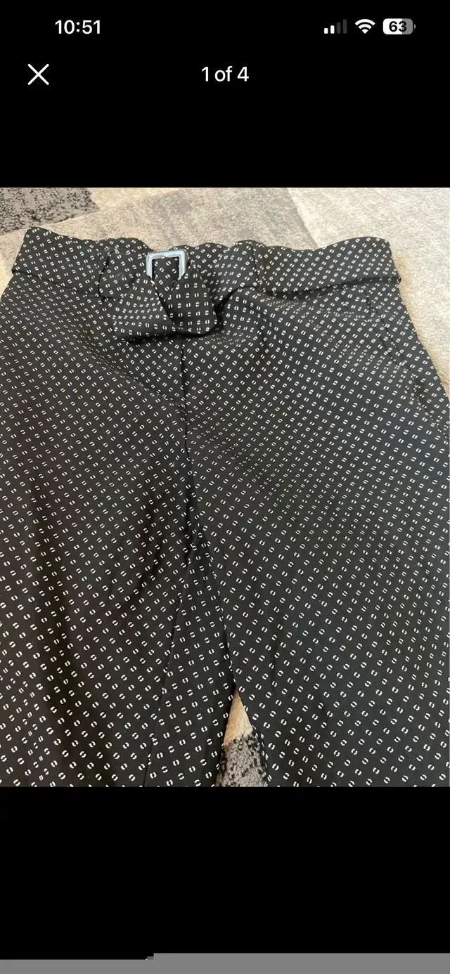 Women black and white pants size large  in Women's - Bottoms in City of Toronto - Image 3