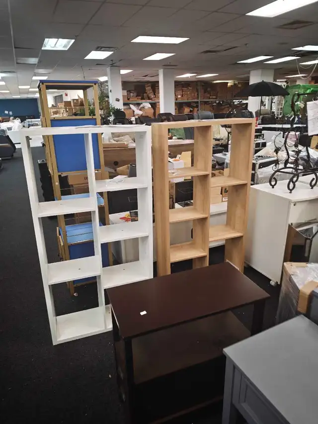  Shelving Units，Bookshelf