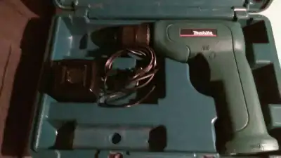 Makita 10mm cordless drill -w/charger &case-needs battery , View more
