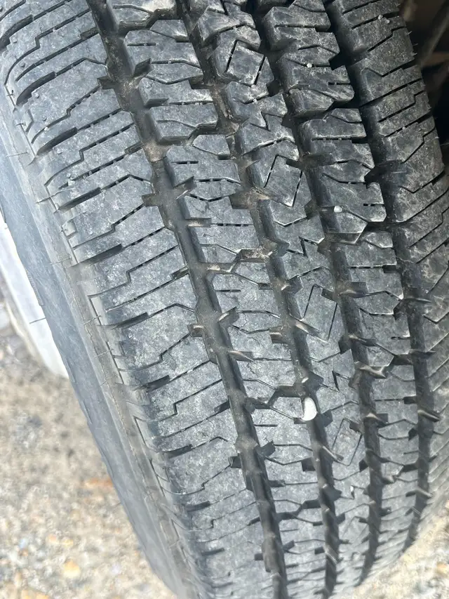 1981 RV with six brand new tires in RV & Camper Parts & Accessories in Cranbrook - Image 11