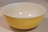 Vintage 1960's Large 10 1/2" Yellow Pyrex Mixing Bowl