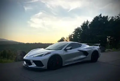 2026 Corvette C8 1LT 3600km Front end ppf (paint protection film) Corsa exhaust (oem included) Red s...