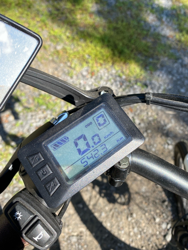 Vélo électrique très peu utilisé dans Vélos électriques  à Laurentides - Image 2