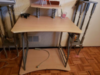 Table de bureau pour ordinateur