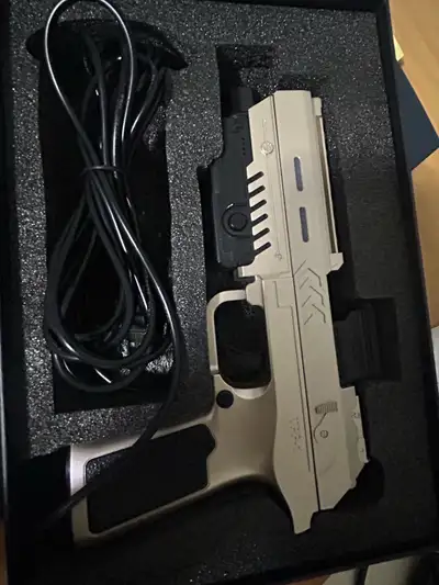 Excellent t condition. For use in emulator shooting games indoor Connect to your desktop or Laptop o...