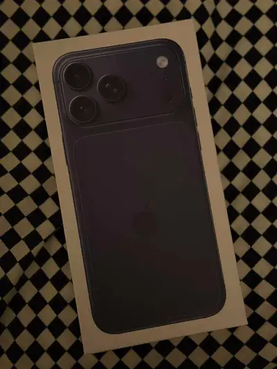 Iphone 17 pro max -deep blue 1 tb, View more