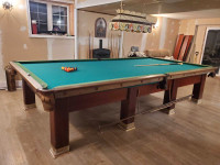snooker table 