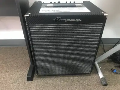 AMPLI AMPEG POUR BASSE ÉLECTRIQUE, View more