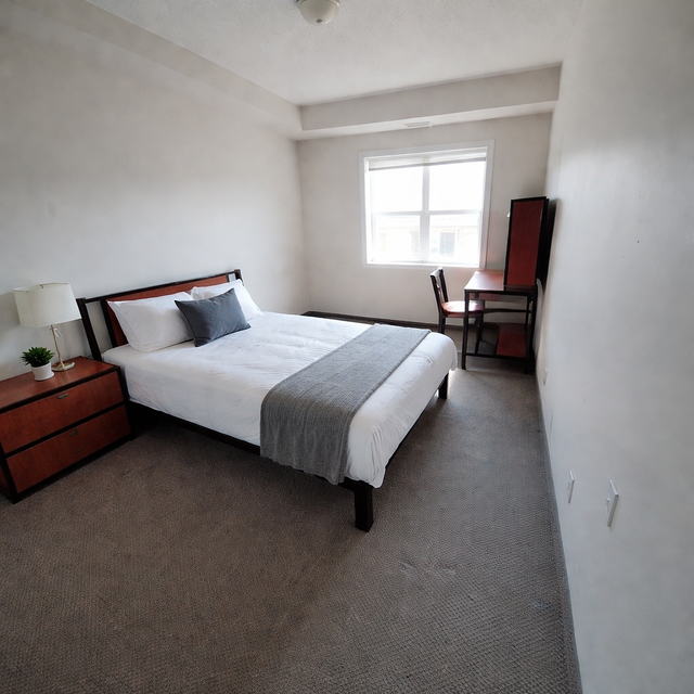 Private ensuite in the heart of Waterloo! in Room Rentals & Roommates in Kitchener / Waterloo - Image 5