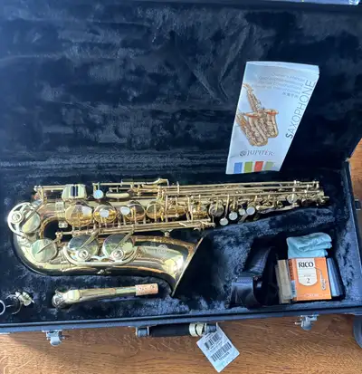 Jupiter JAS-565GL Student Eb Alto Saxophone, View more