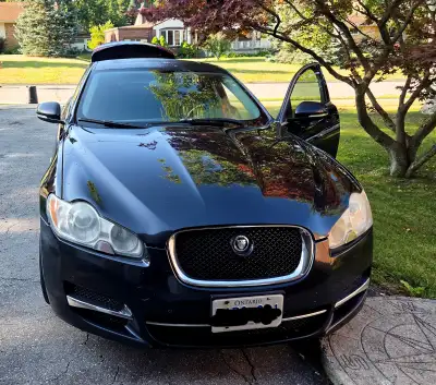 Selling my 2011 Jaguar XF Supercharged with 200,000 Miles. This car is in good condition . Key Featu...