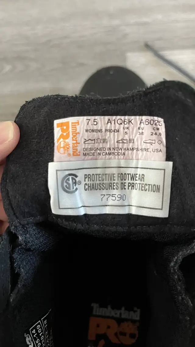 Bottes de travail femme Timberland Pro 7.5 in Women's - Shoes in Laval / North Shore - Image 5