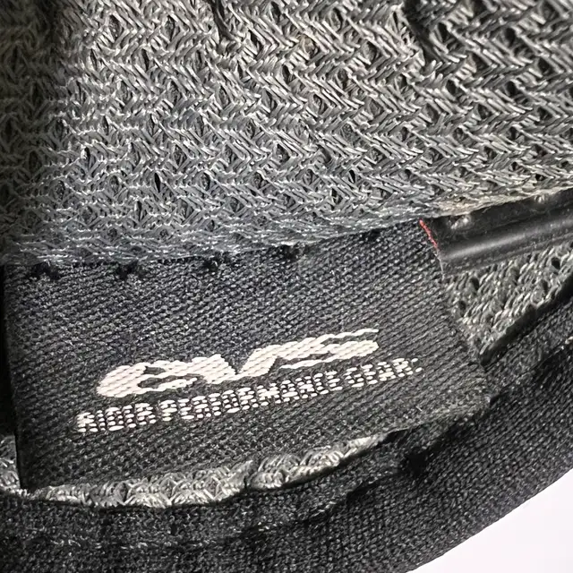 EVS High Performance Gear Pads in Other in Winnipeg - Image 4