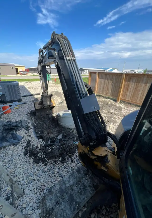 Versatile Excavation - North Winnipeg in Excavation, Demolition & Waterproofing in Winnipeg - Image 7