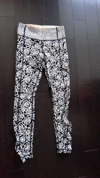 Lululemon Fast and Free Tight - size 4, 25"