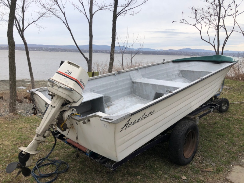 Chaloupe 14 ' en fibre de