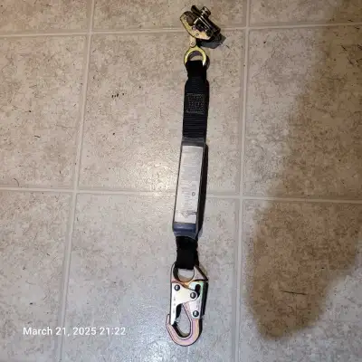 Peakworks SA-3206-2 E 4 Shock Absorbing Lanyard -SP- Single Leg, View more