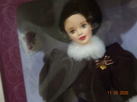 Barbie doll Christmas HOLIDAY TRADITIONS nrfb/97