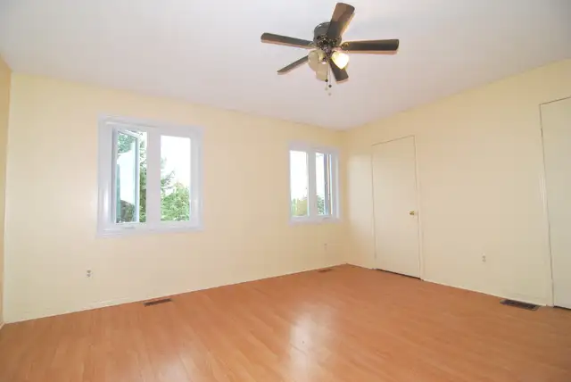 Stunning Executive 3 Bedroom House for Rent in Brampton in Long Term Rentals in Mississauga / Peel Region - Image 6