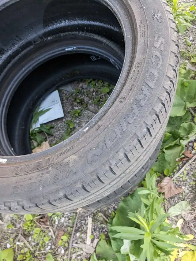 2 x 235/50r18 Pirelli Scorpion Verde All season m+s rated tires  in Tires & Rims in Hamilton - Image 5