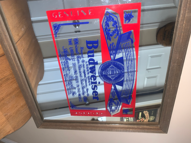 VINTAGE SMALL BUDWEISER BEER BAT MIRROR SIGN in Arts & Collectibles in Calgary - Image 6