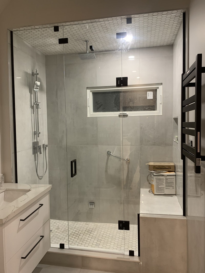 SHOWER GLASS DOORS ENCLOSURES ENTRANCES OFFICE PARTITION RAILING