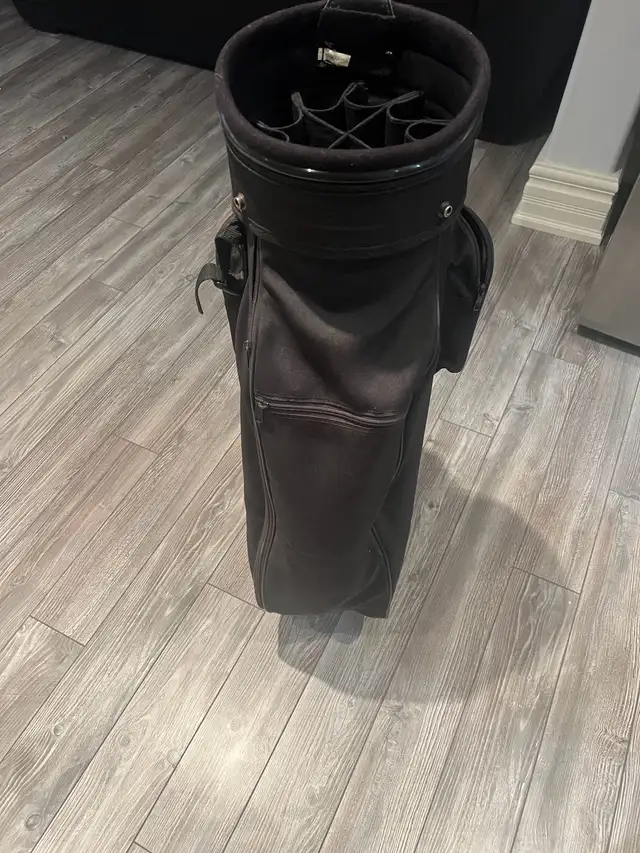 Golf Bag in Golf in Markham / York Region - Image 3