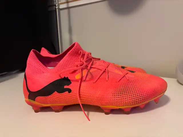 Puma Sock Cleats in Kids & Youth in Kingston - Image 3