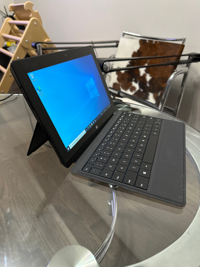 Microsoft Surface in iPads & Tablets in Markham / York Region - Image 2