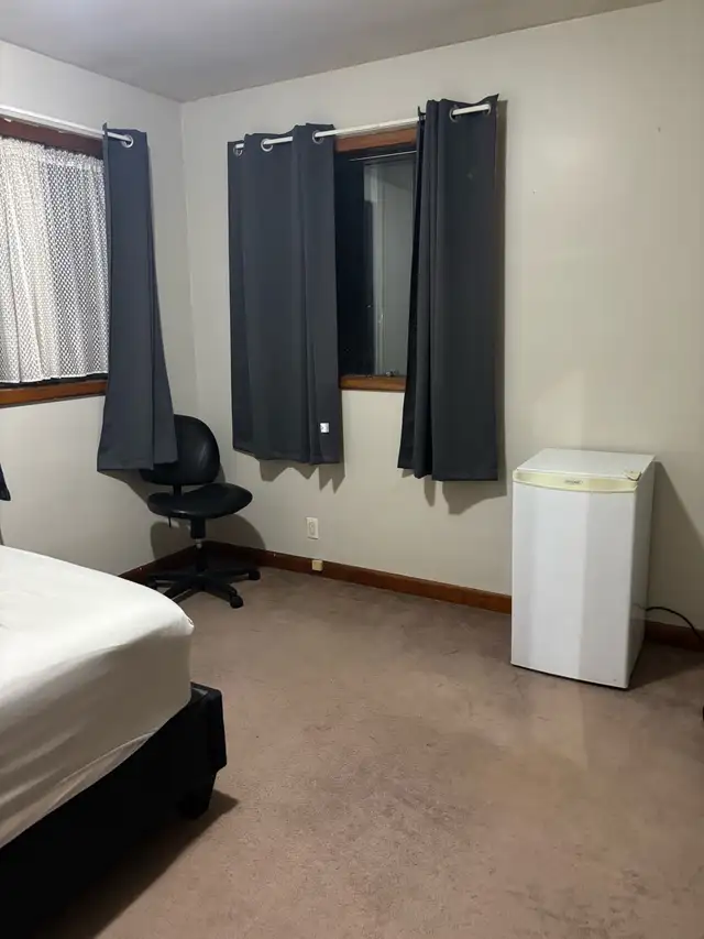 Room for Rent in Room Rentals & Roommates in Bedford - Image 2