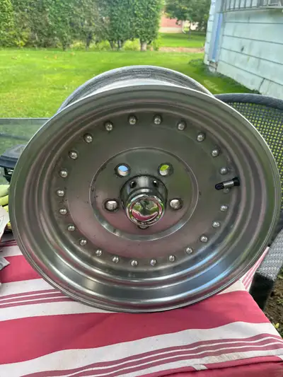 15 /8 deep dish centerlines 5/4.75excellent shape very clean.obo…