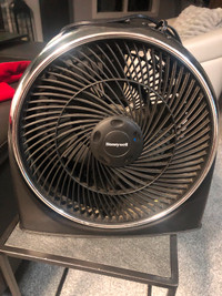 HONEYWELL 11 INCH 3 SPEED FAN