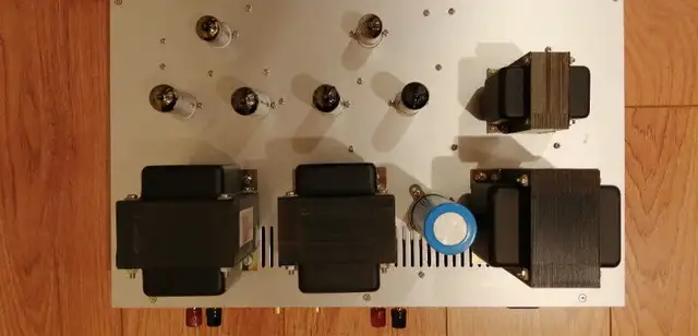 EL84x4 Stereo Power Push-Pull Tube Amplifier .Max.17W/Channel in General Electronics in Markham / York Region - Image 3